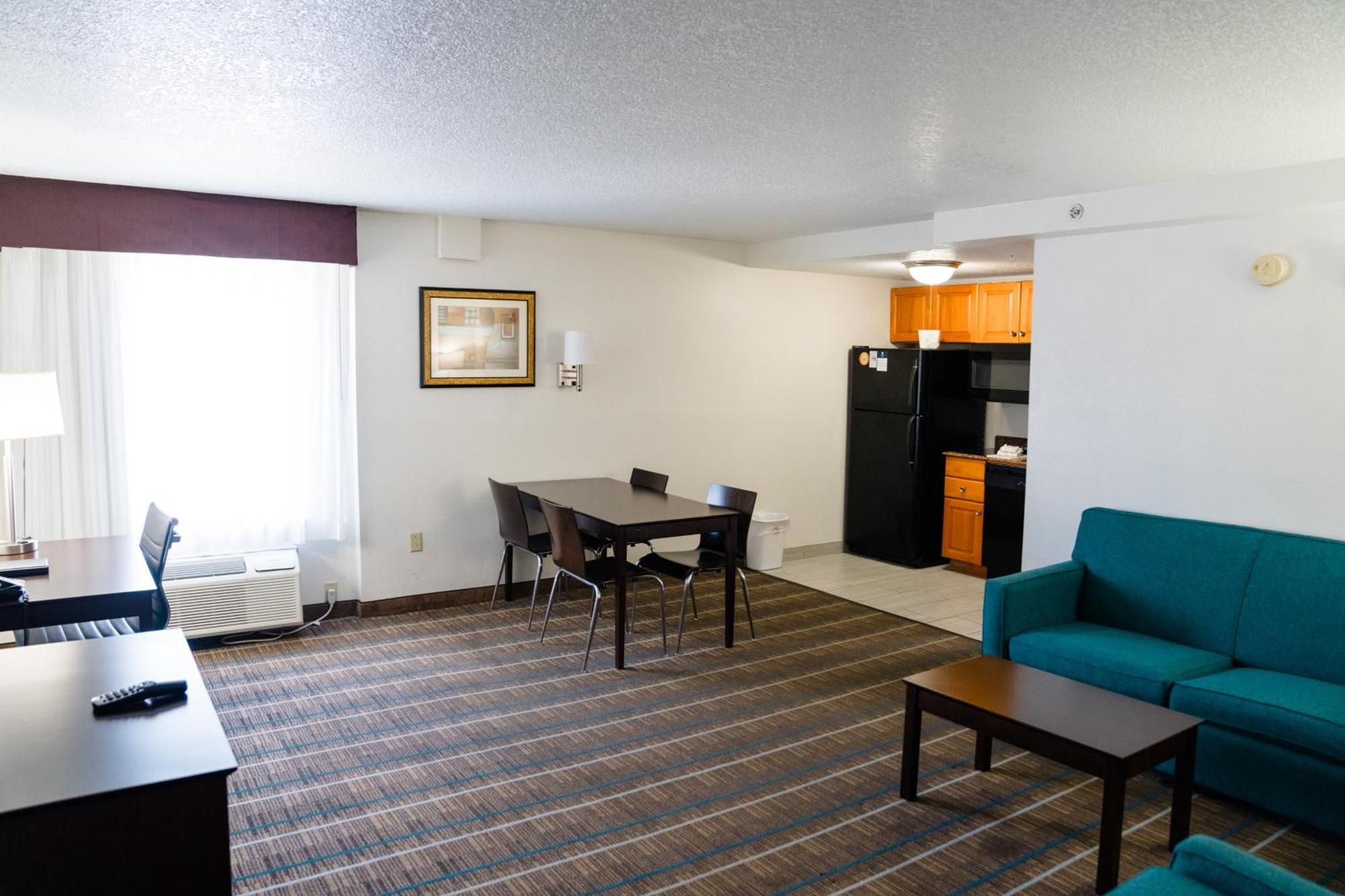 Mainstay Suites Knoxville North I-75 Экстерьер фото