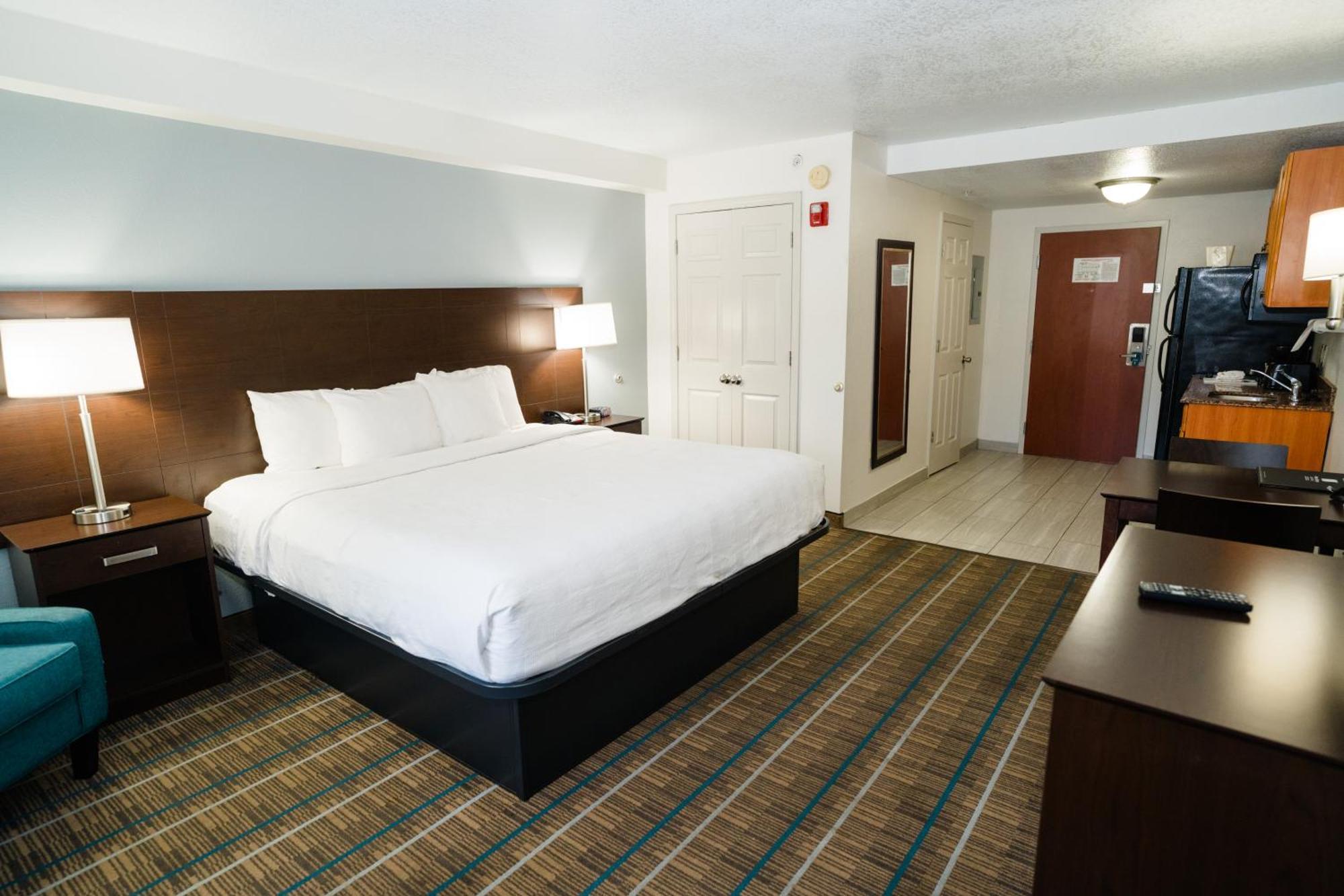 Mainstay Suites Knoxville North I-75 Экстерьер фото