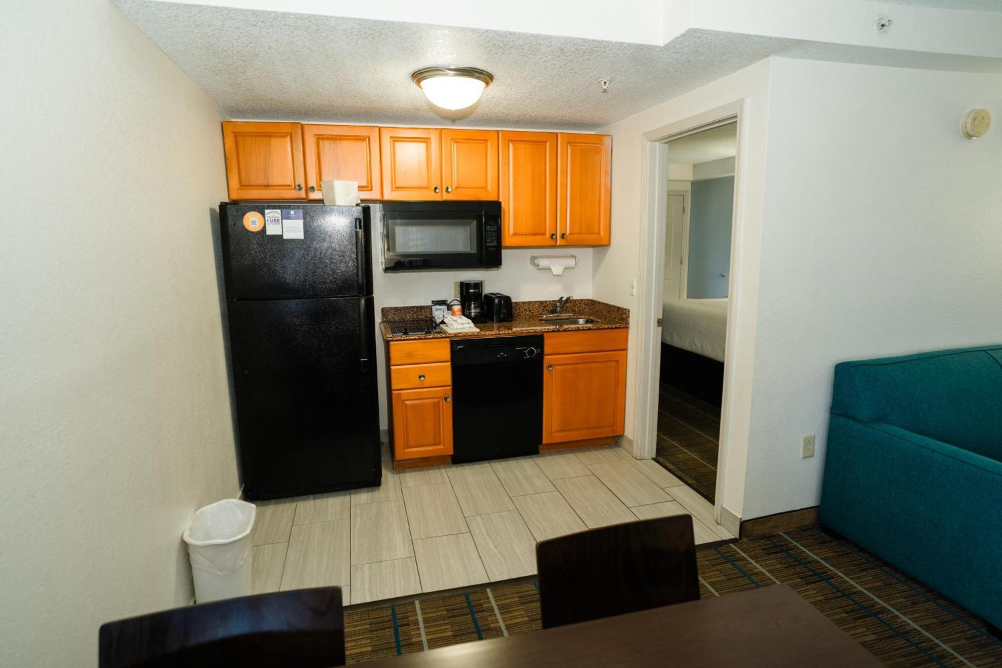 Mainstay Suites Knoxville North I-75 Экстерьер фото